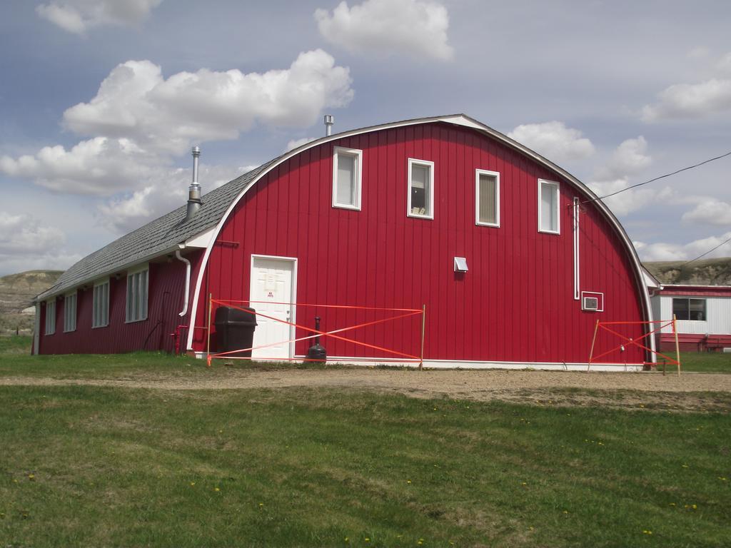 Dinosaur Trail Rv Resort & Cabins Drumheller Exterior foto