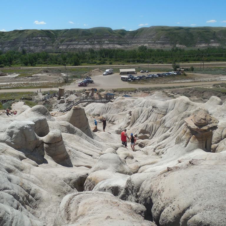 Dinosaur Trail Rv Resort & Cabins Drumheller Exterior foto